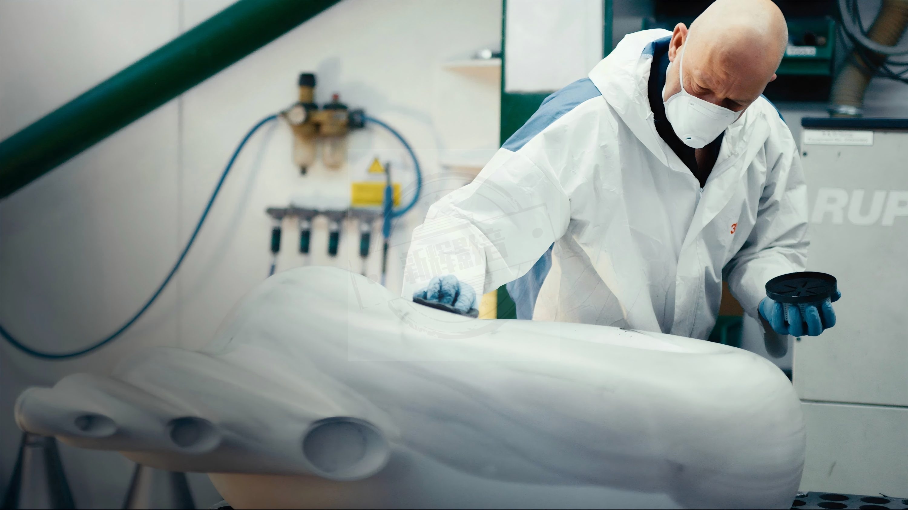 bw_nautilus_beyond(1)